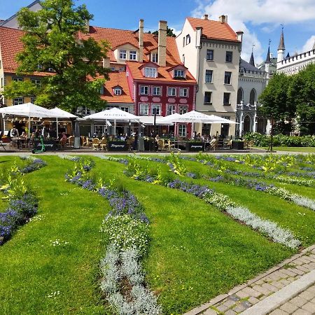Appartamento Neat And Cosy Riga Esterno foto