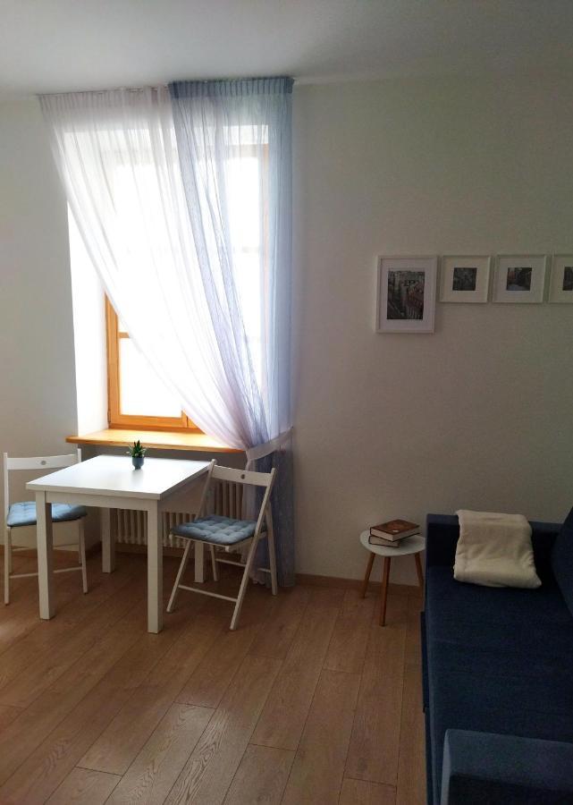 Appartamento Neat And Cosy Riga Esterno foto