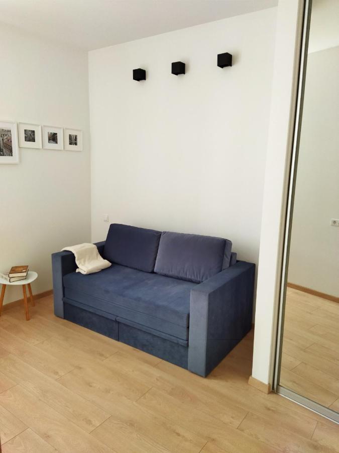 Appartamento Neat And Cosy Riga Esterno foto